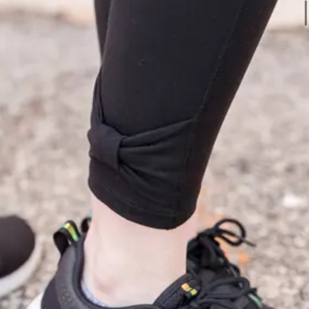 Kate Spade & Beyond Yoga Bow Ankle Leggings